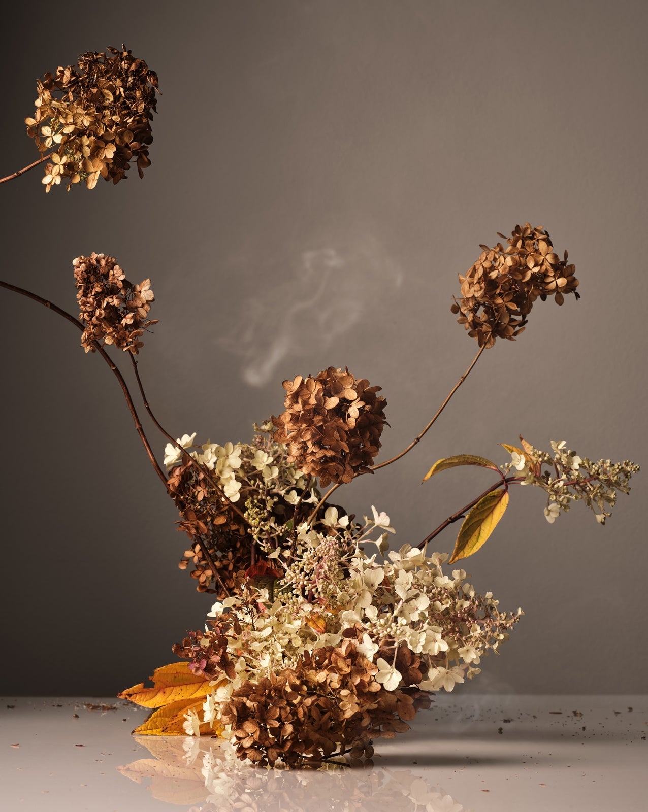 Candle - dwellandremainHomecourt