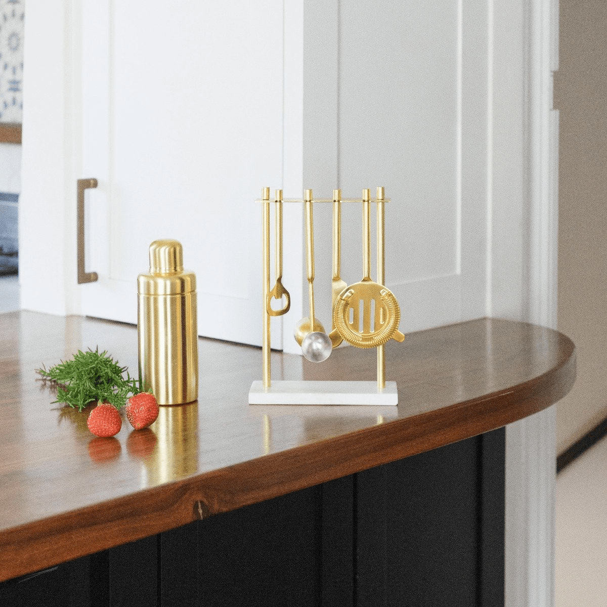 Luxe Gold Cocktail Shaker Set – Elevate Your Home Bar with be HOME - dwellandremainbe HOME