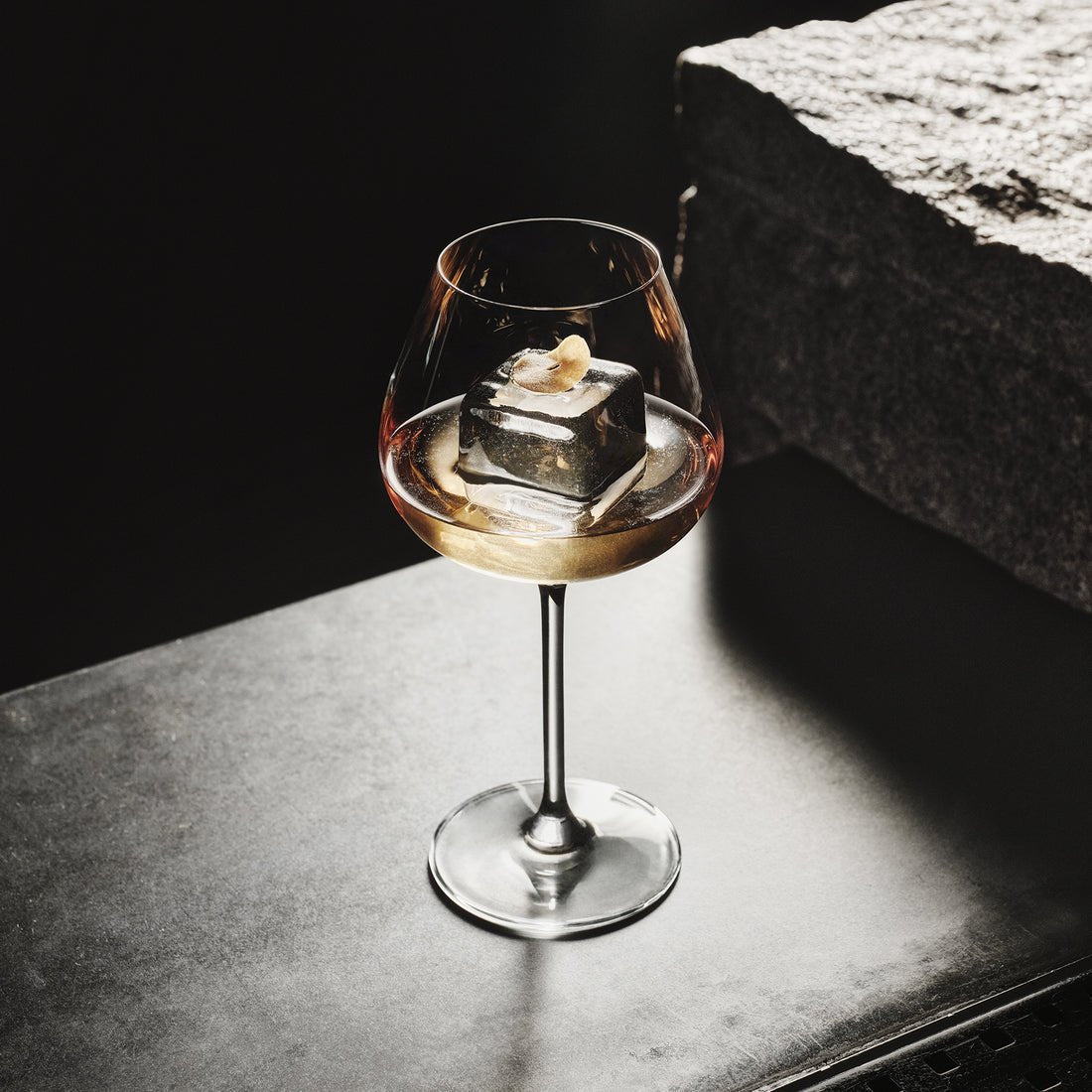 Orrefors Aroma Copa Gin Glass – Spritz Crystal Clear (Set of 4) - dwellandremainOrrefors
