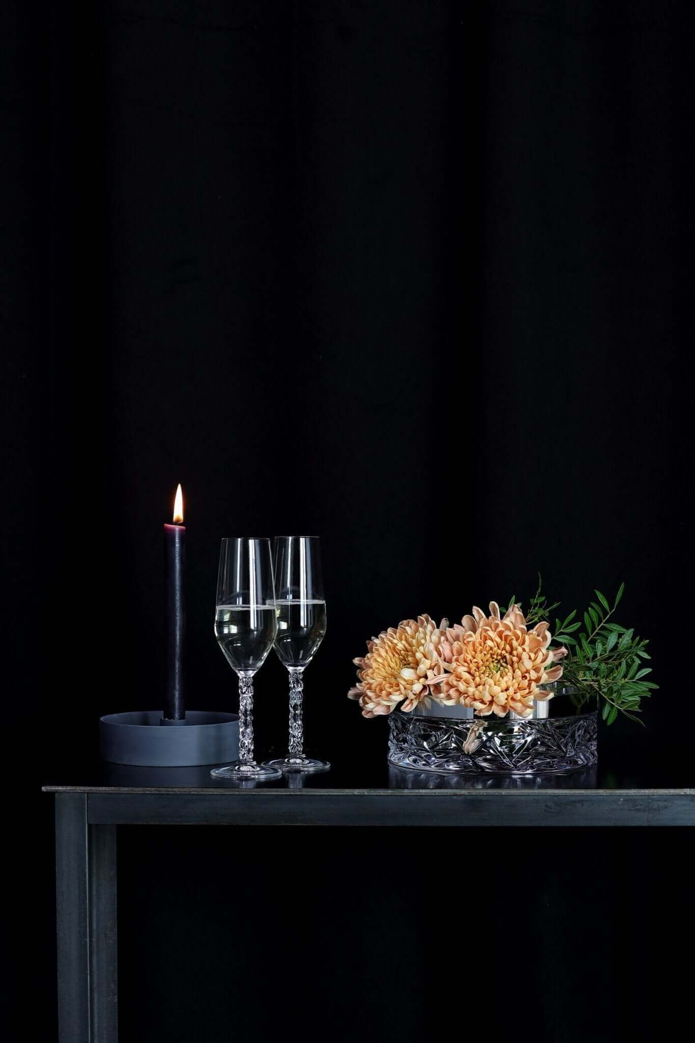 Orrefors Carat Champagne Flutes (8oz): Luminous Elegance by Lena Bergström - dwellandremainOrrefors