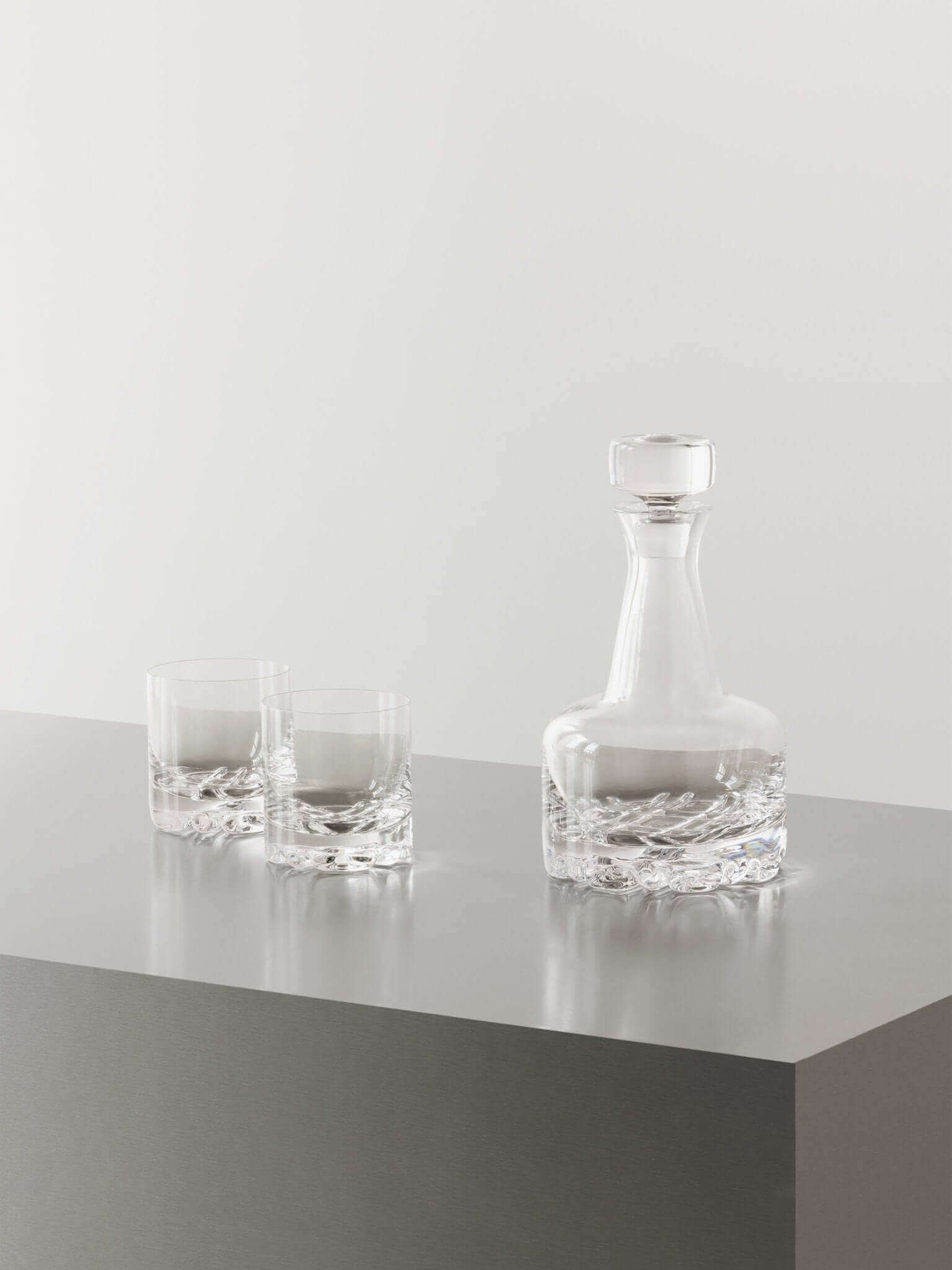 Orrefors Erik 3 - Piece Decanter Set: Modern Scandinavian Elegance for Whiskey Lovers - dwellandremainOrrefors