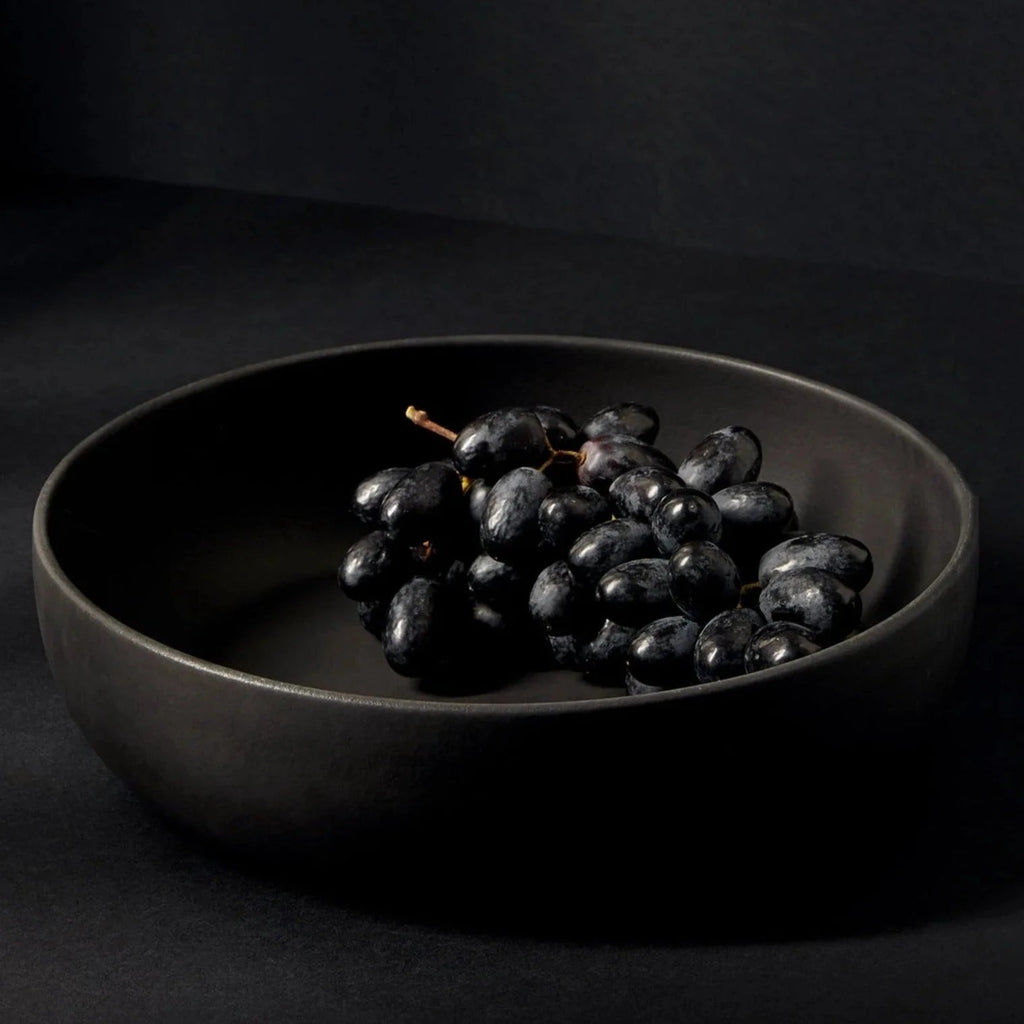Shallow Stoneware Serving Bowl 60 oz - dwellandremainGHARYAN Stoneware & More North America