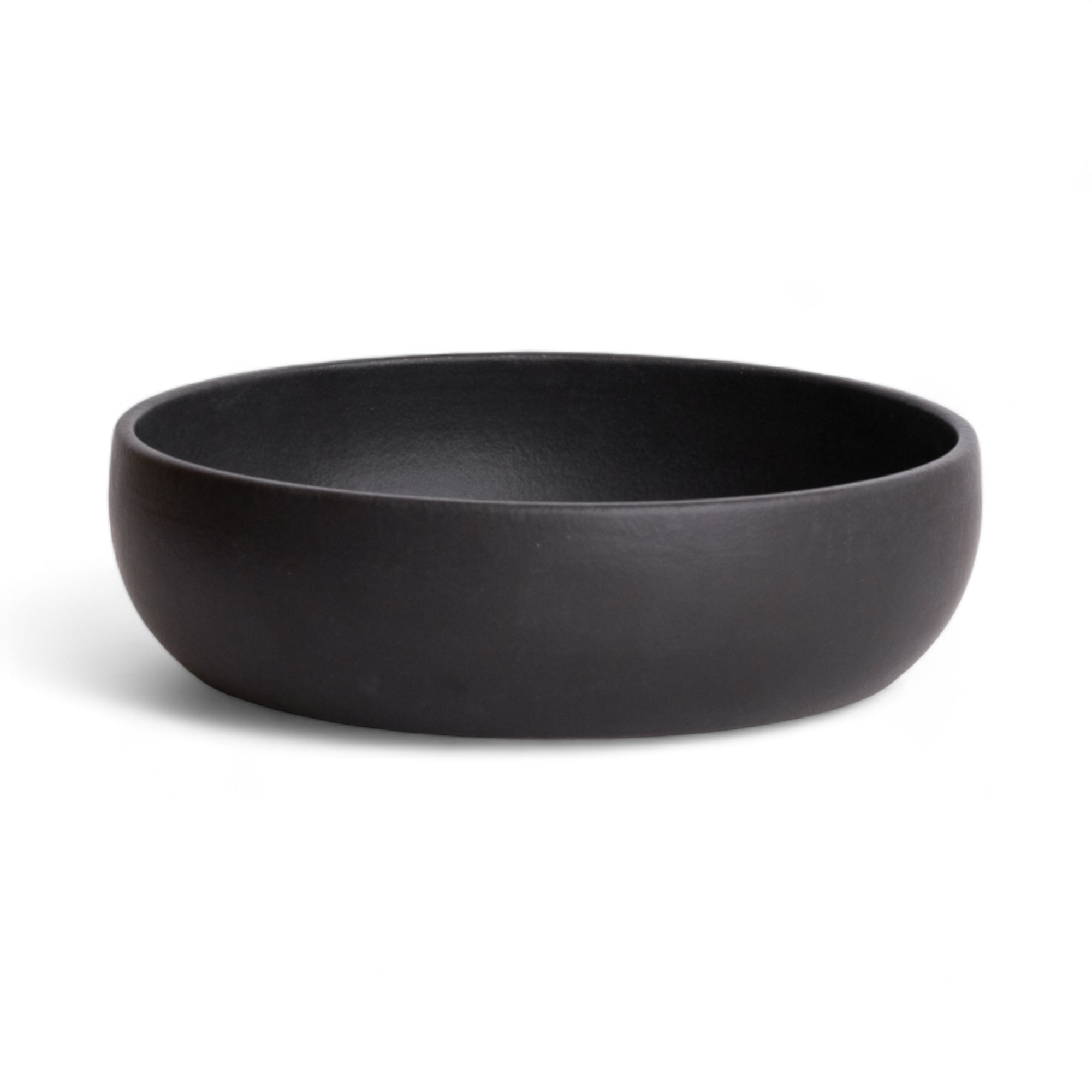 Shallow Stoneware Serving Bowl 60 oz - dwellandremainGHARYAN Stoneware & More North America