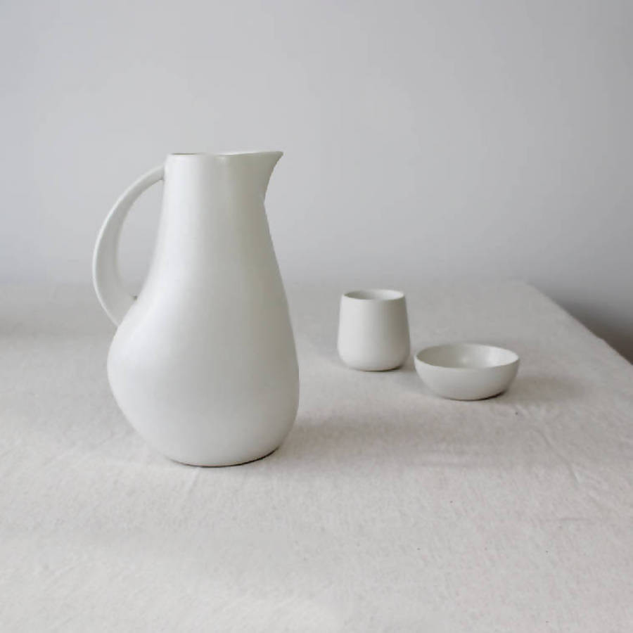 Stoneware Pitcher | Kuduo 64 Oz - dwellandremainGHARYAN Stoneware & More North America