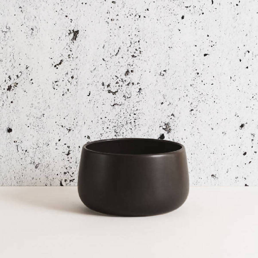 Stoneware Serving Bowl | Ewa 68 Oz - dwellandremainGHARYAN Stoneware & More North America